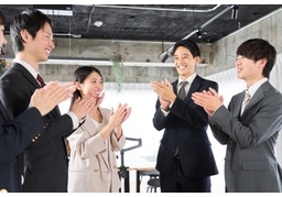 accoladeのイラスト